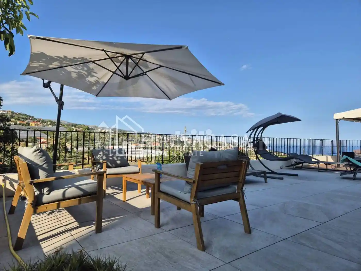 Villa in vendita a Sanremo