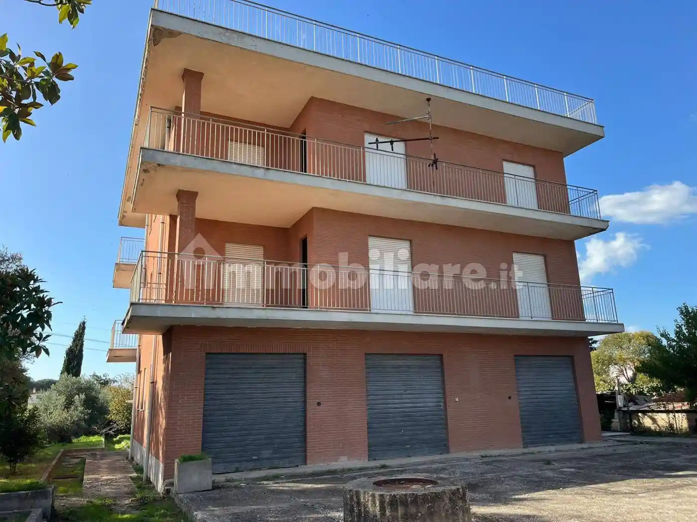 Casa indipendente in vendita a Roma