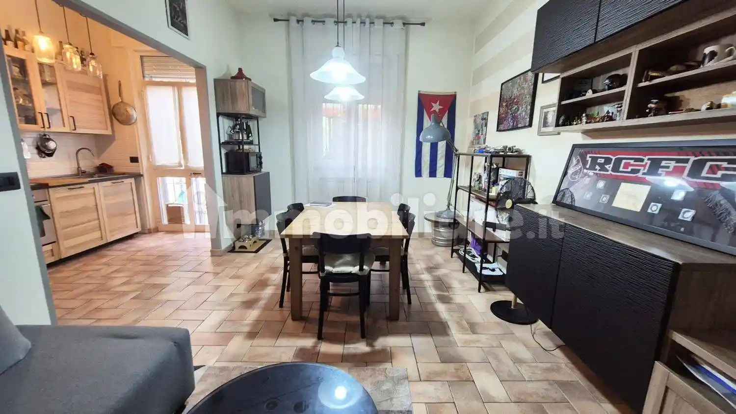 Appartamento in vendita a Viareggio