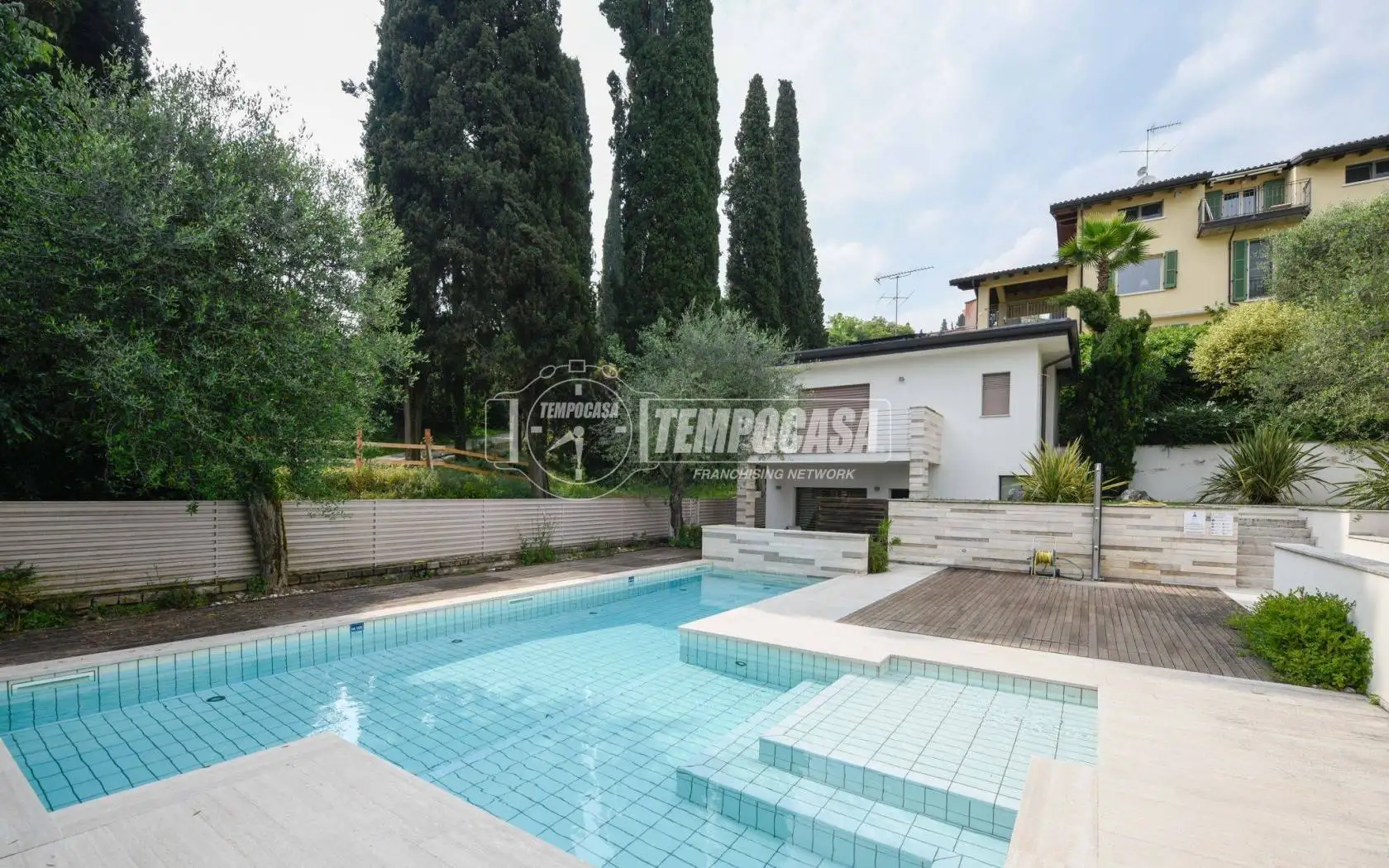 Villa in vendita a Gardone Riviera