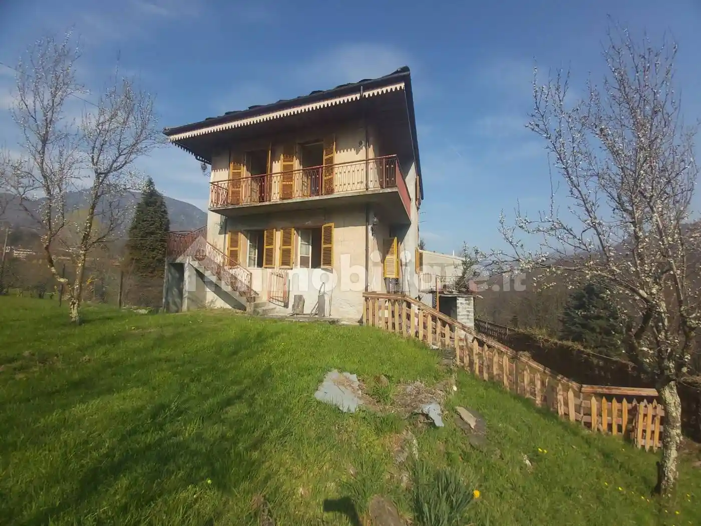 Villa bifamiliare frazione Versino 47, Centro, Viù - foto 2