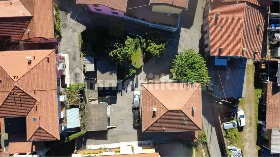 Terratetto unifamiliare via Don Giuseppe Ambrosini , 1, Valle Olona, Varese - foto 3