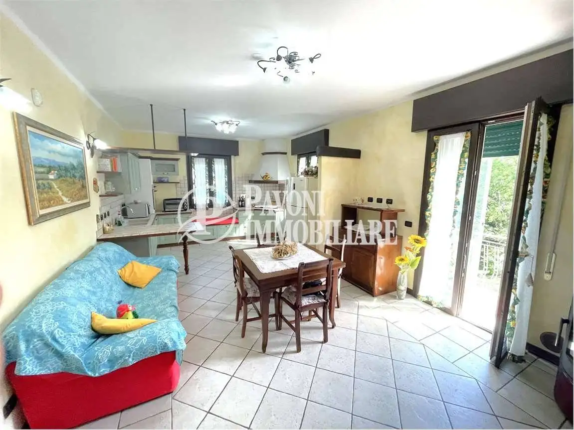 Appartamento in vendita a Lizzano in Belvedere