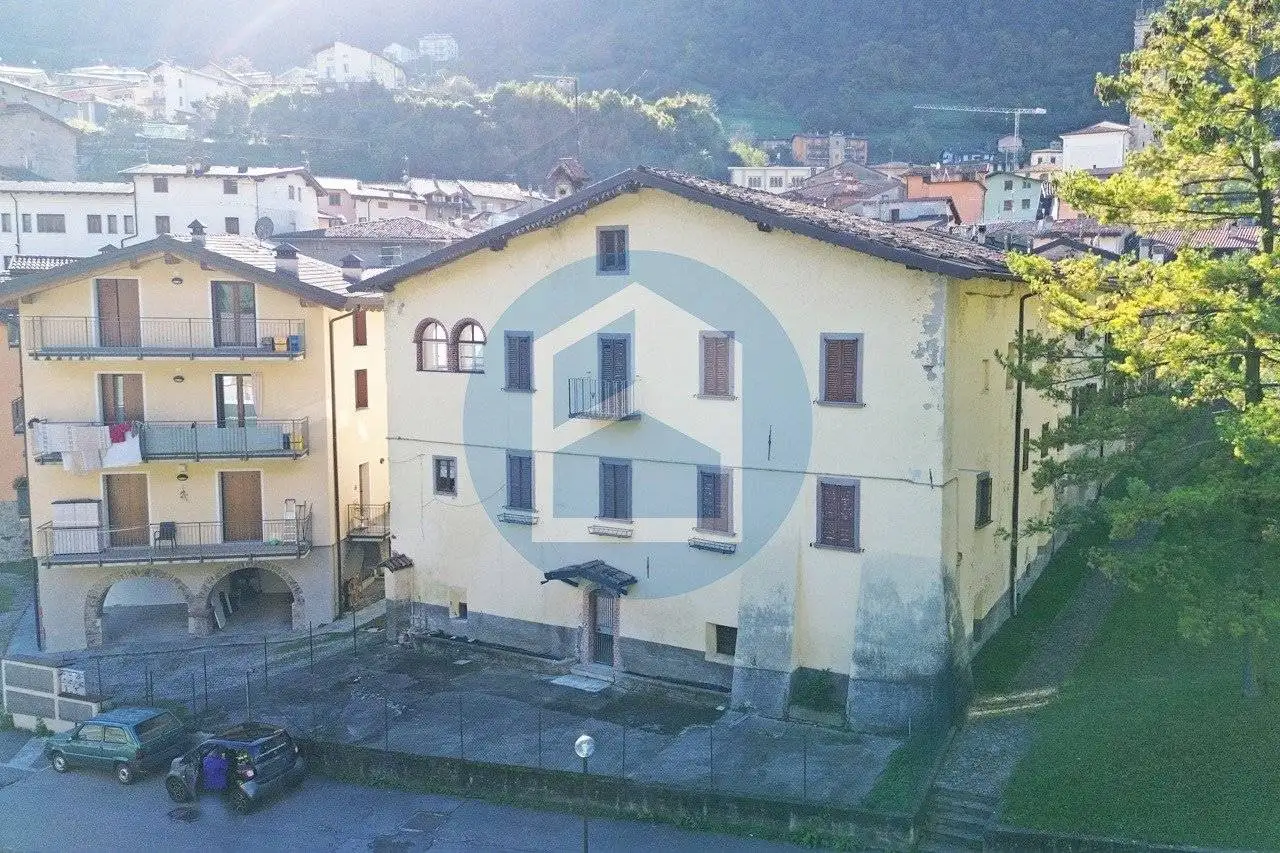 Villa unifamiliare V. Pilla, 21, Centro, Angolo Terme - foto 2