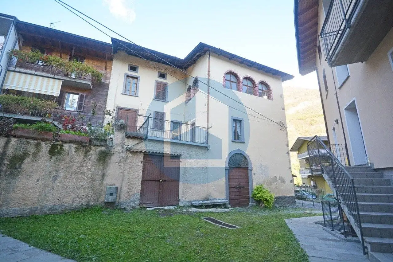 Villa unifamiliare V. Pilla, 21, Centro, Angolo Terme - foto 5