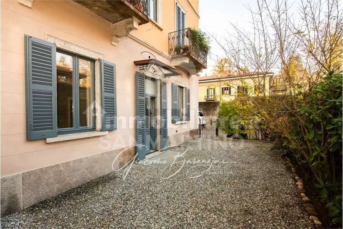 Trilocale via Robarello, Santa Maria del Monte, Varese - foto 2