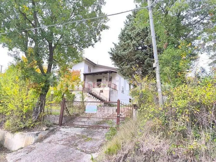 Villa in vendita a Gesualdo