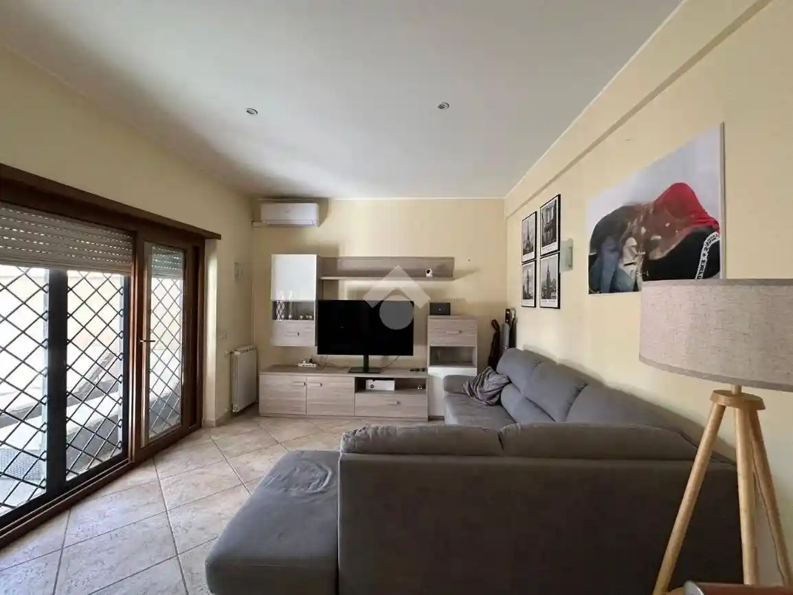 Quadrilocale via ferdinando d'aragona 12, Castel Fusano, Roma - foto 4