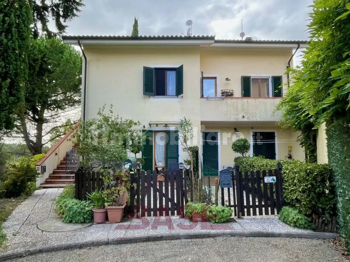 Appartamento in vendita a Montescudaio