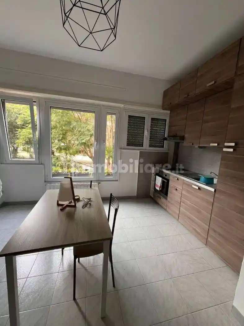 Bilocale viale Beata Vergine del Carmelo, Mostacciano, Roma - foto 2