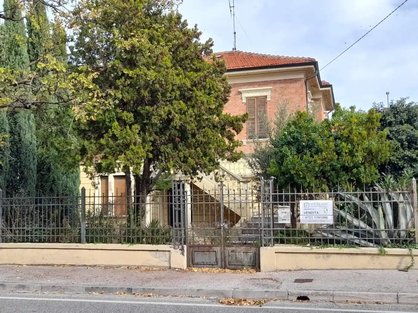 Villa in vendita a Pesaro