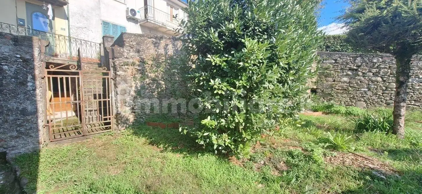 Casa indipendente in vendita a Barga