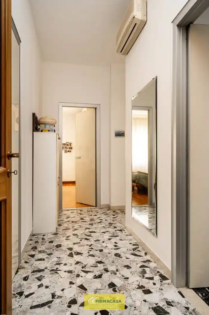 Quadrilocale buono stato, terzo piano, Santa Croce, Verona - foto 4