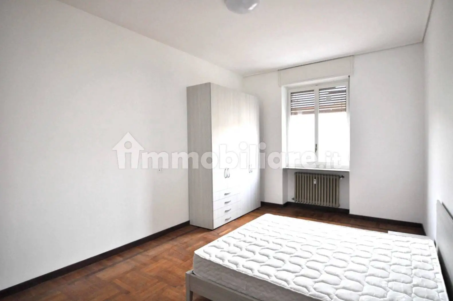 Bilocale ottimo stato, terzo piano, Centro, Cuneo - foto 3