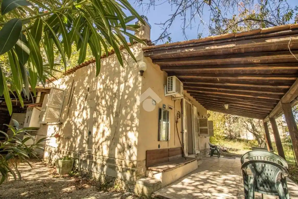 Rustico - Casale in vendita a Forano