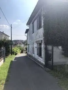 Casa indipendente in asta a Corvino San Quirico