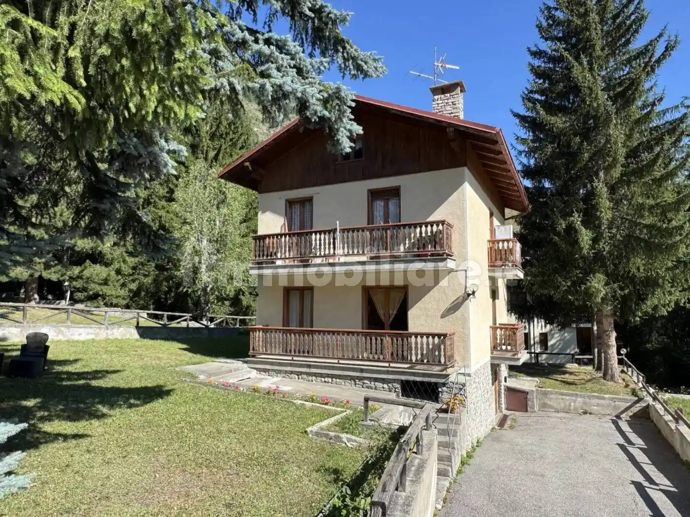 Villa in vendita a Bardonecchia
