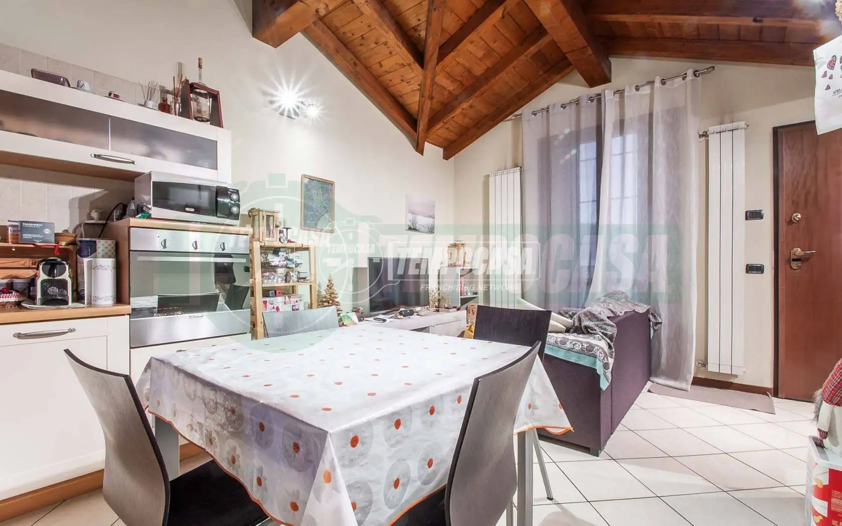 Appartamento in vendita a Marnate
