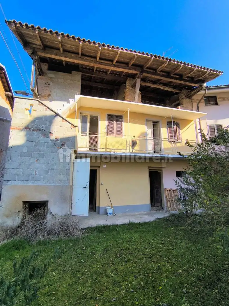 Rustico - Casale in vendita a Cavallirio