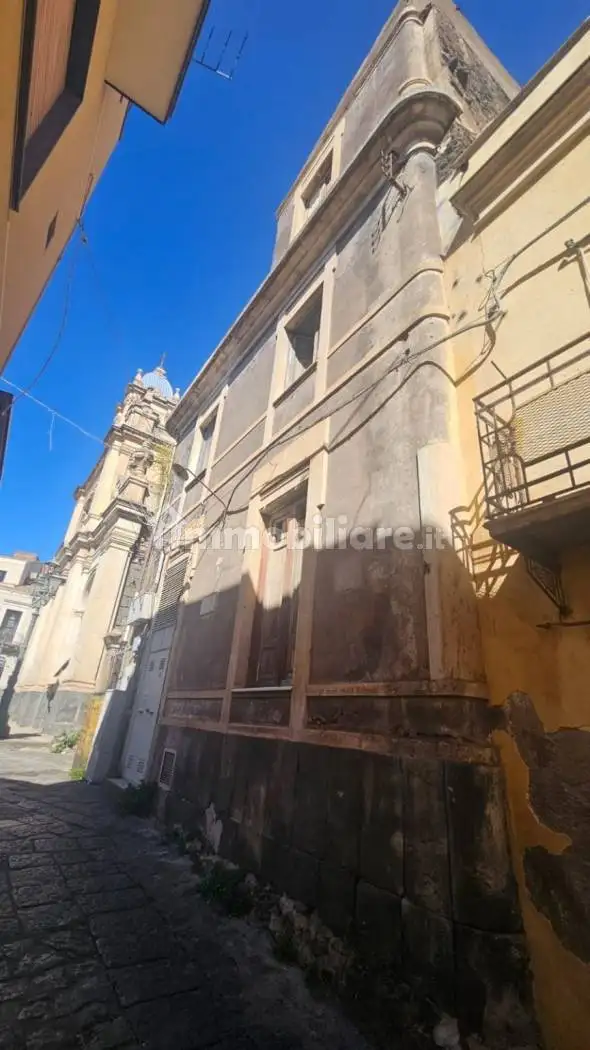 Terratetto unifamiliare piazza Annunziata 8, Biancavilla - foto 3