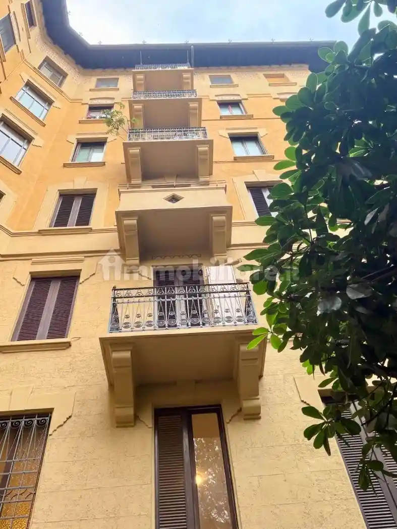 Trilocale via Eupili 4, Arco della Pace, Milano - foto 2