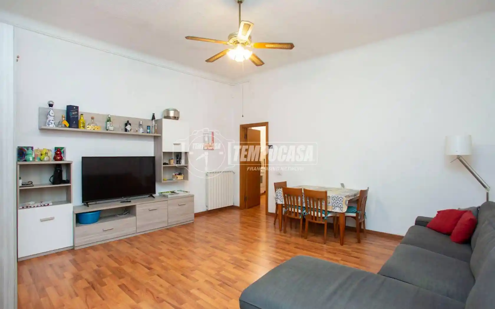 Bilocale via Aleardo Aleardi 14, Paolo Sarpi, Milano - foto 2