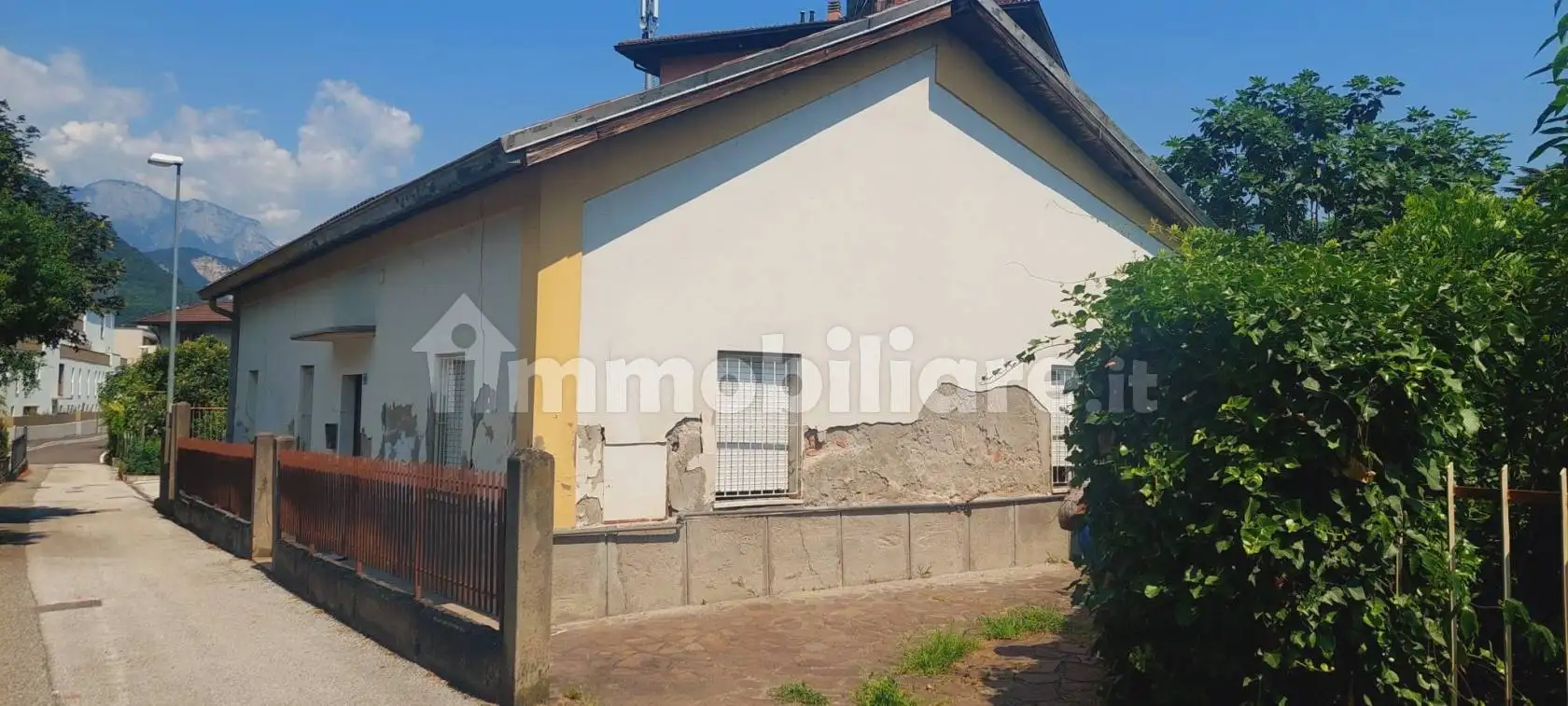 Casa indipendente in vendita a Trento