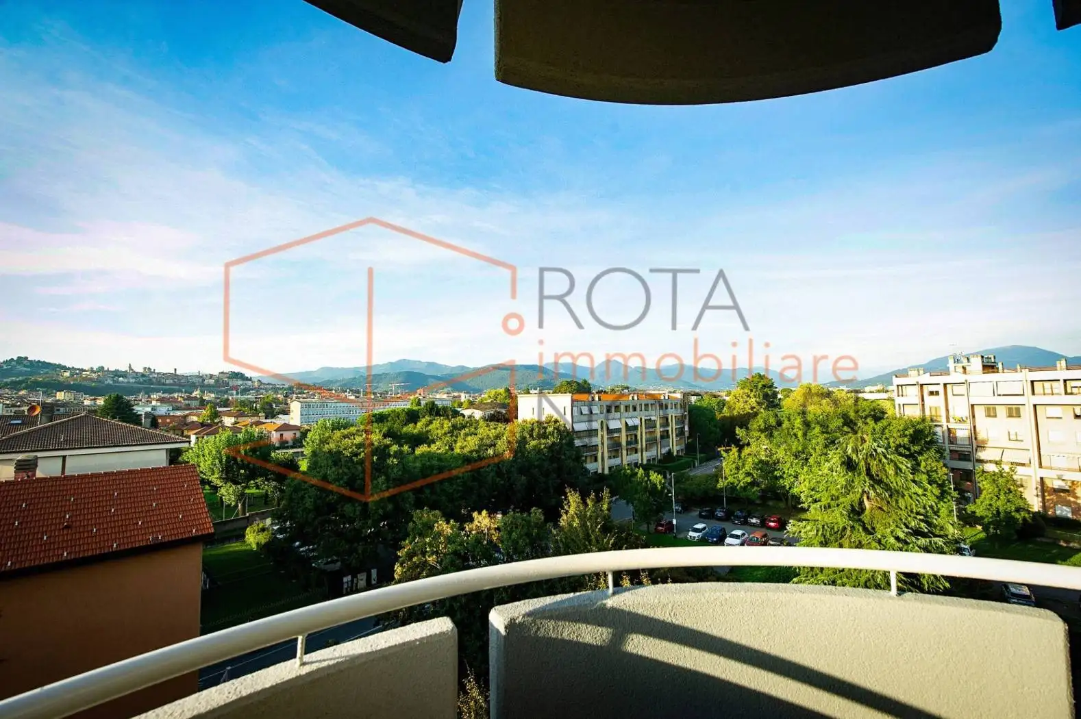 Appartamento in vendita a Bergamo