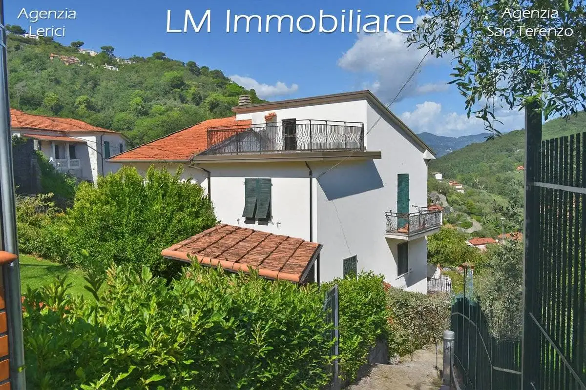 Appartamento in vendita a Lerici