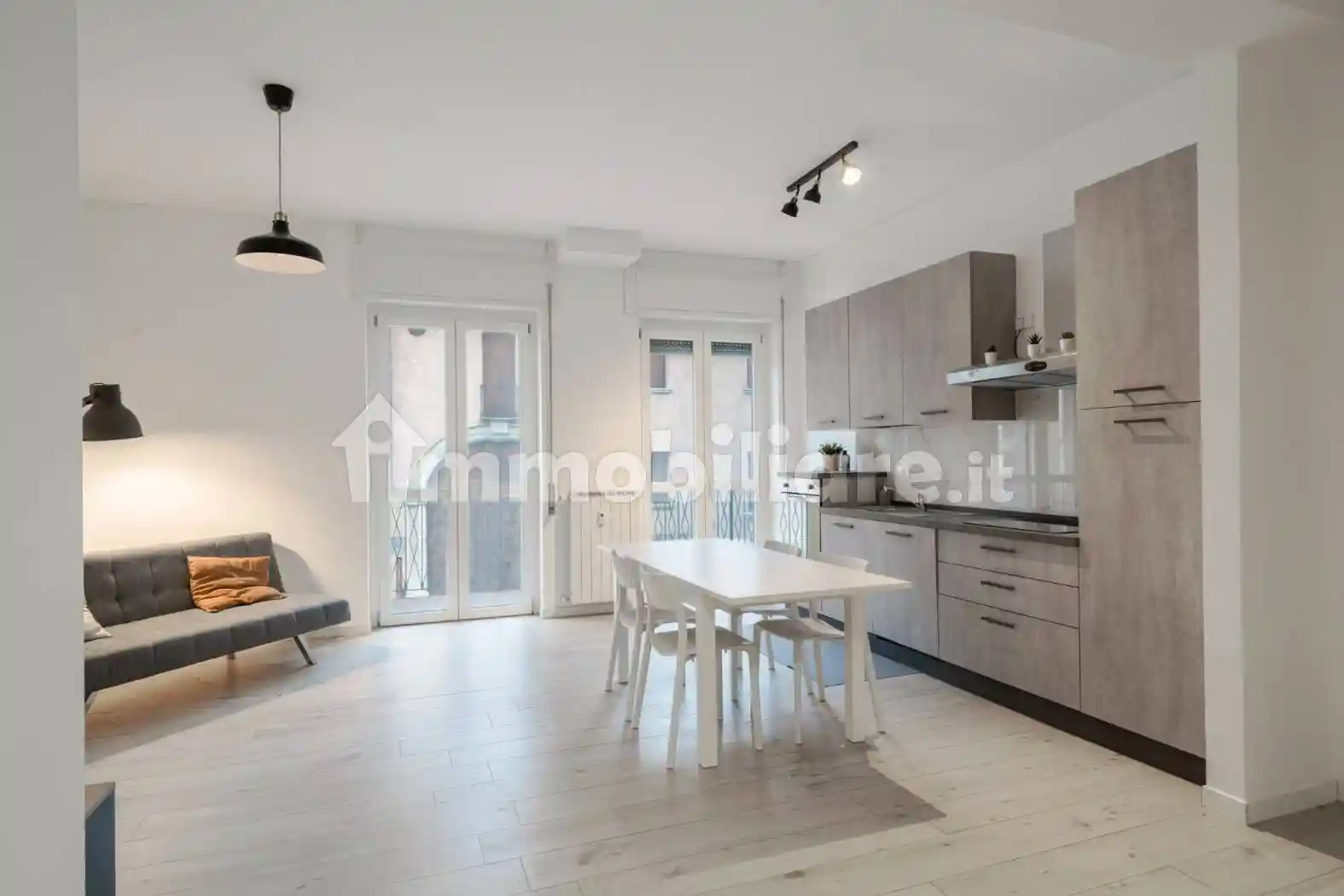 Trilocale vicolo San Giorgio 18, Castello - Via Musei, Brescia - foto 3