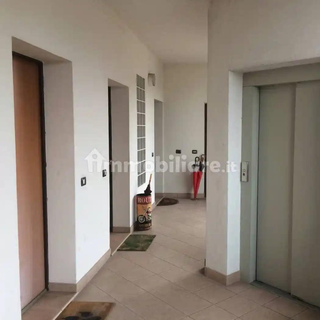 Monolocale via Piero della Francesca 34, Trezzano sul Naviglio - foto 2