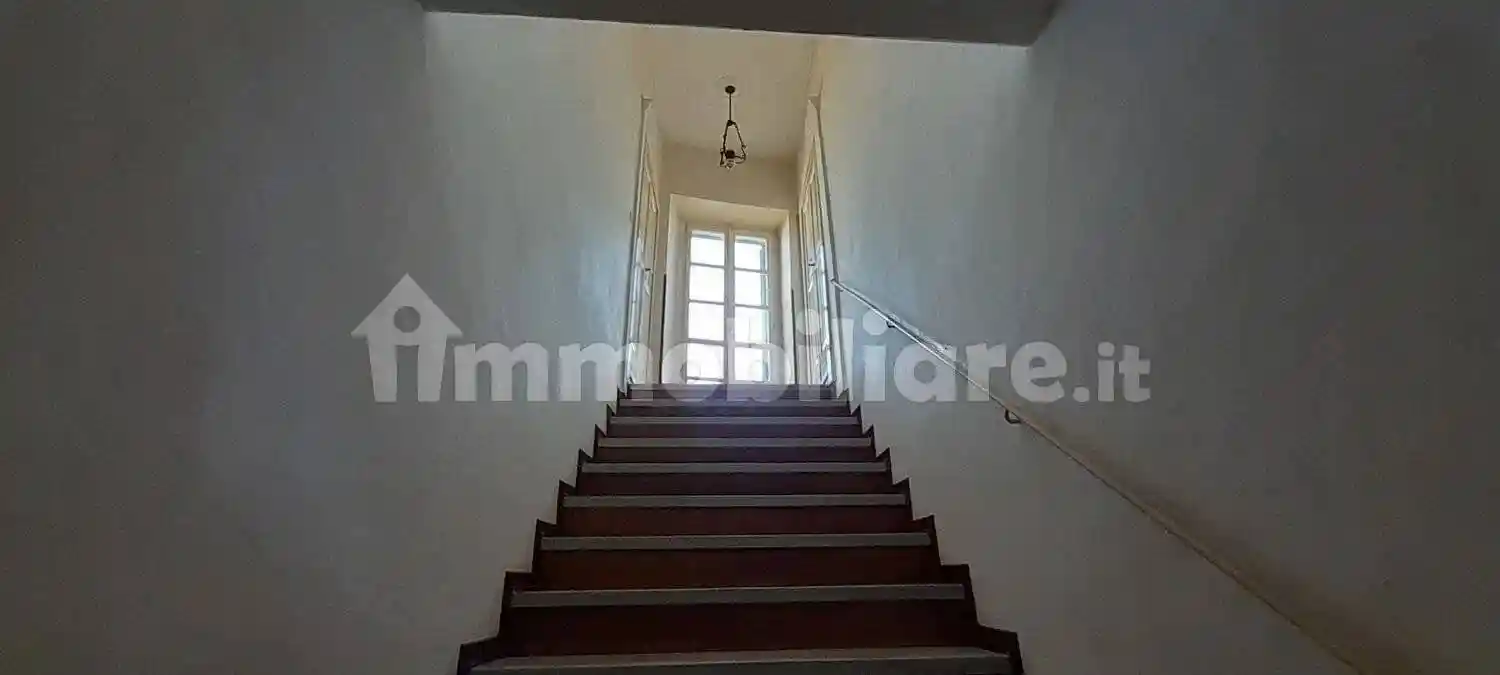 Palazzo - Edificio in Vendita - foto 4