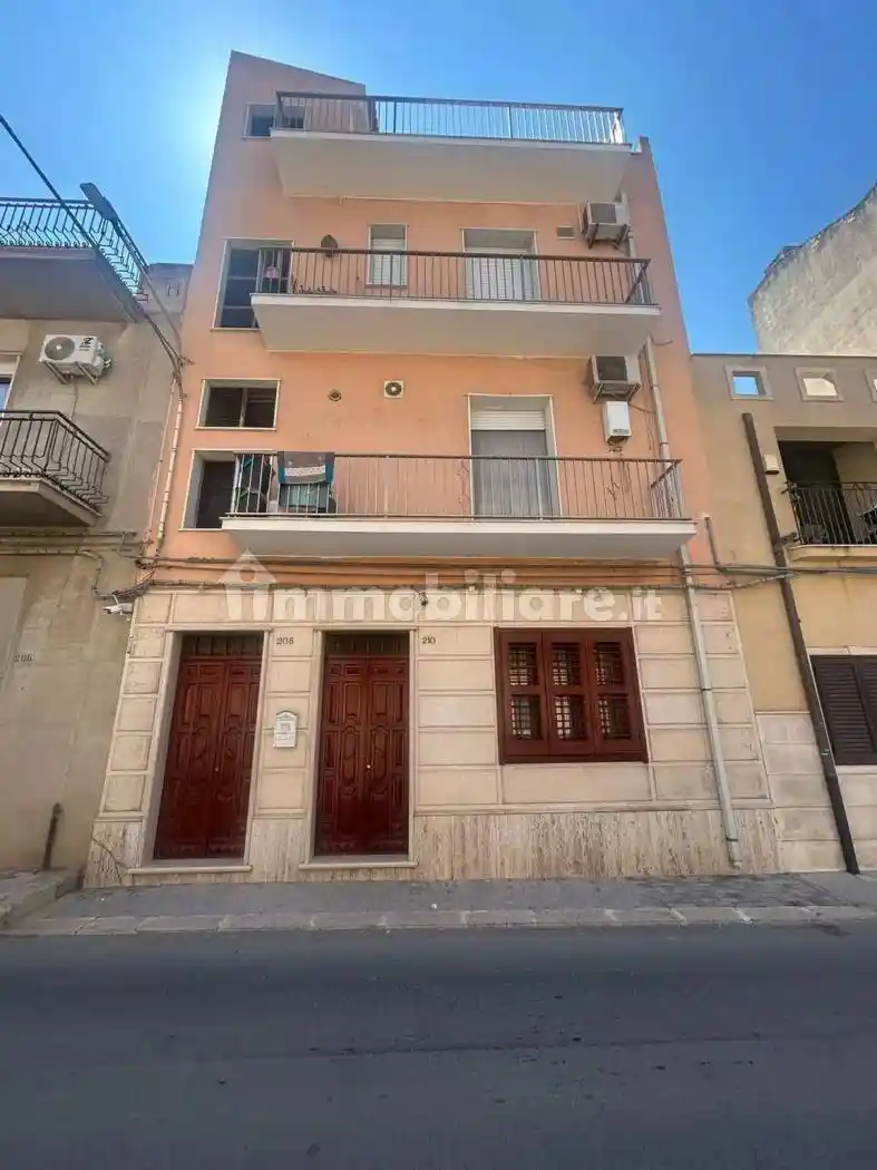 Appartamento in vendita a Vittoria