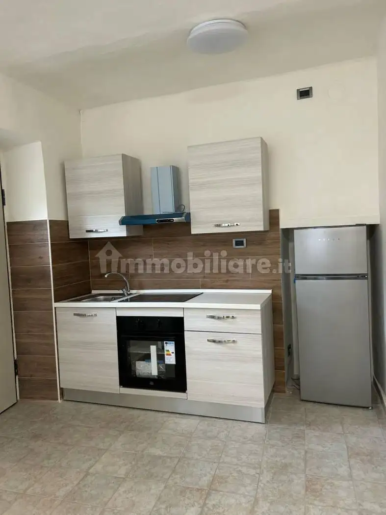 Monolocale via Cristoforo Colombo, Centro Storico, Moncalieri - foto 2