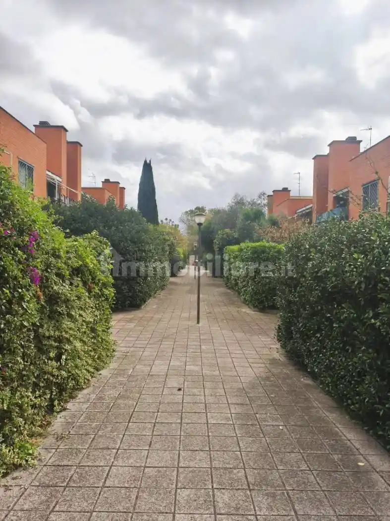 Trilocale via Domenico Purificato 300, Acilia, Roma - foto 2