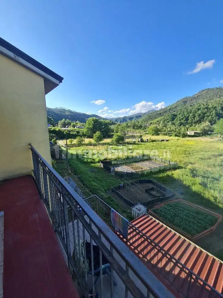 Terratetto unifamiliare via Lorenzo Costa, Beverino - foto 3