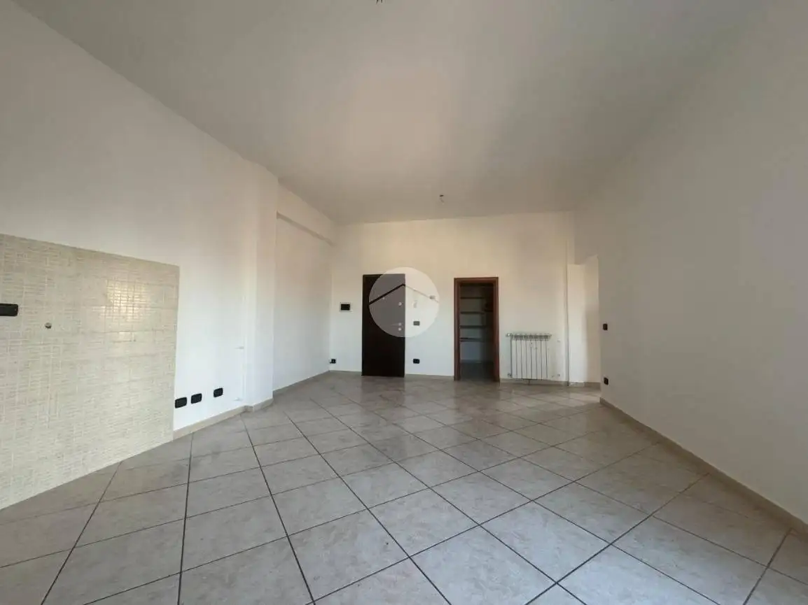 Trilocale via Capri, Santa Maria, San Martino, Monterotondo - foto 4