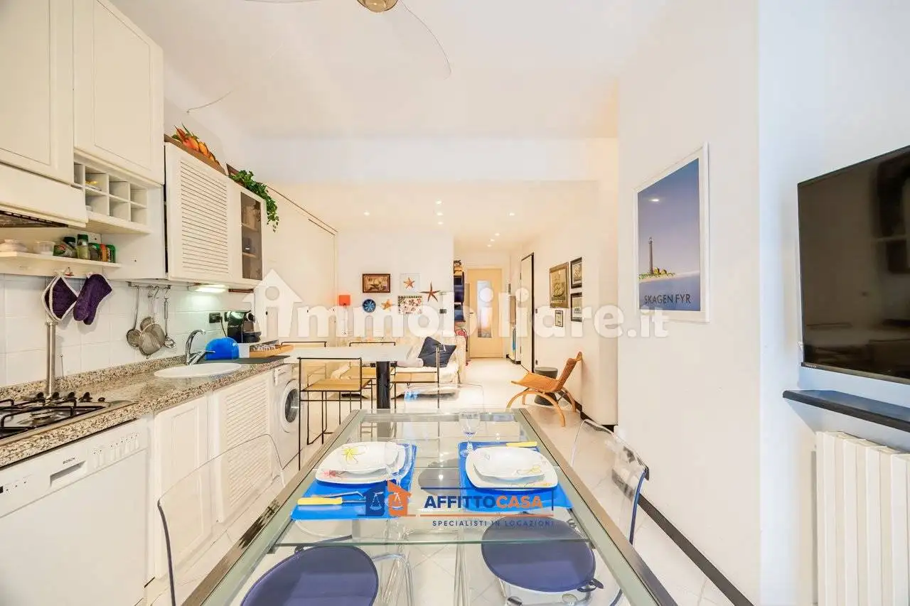 Bilocale via Don Giovanni Boselli 12, Via Roma, Borgo Barusso, Alassio - foto 4