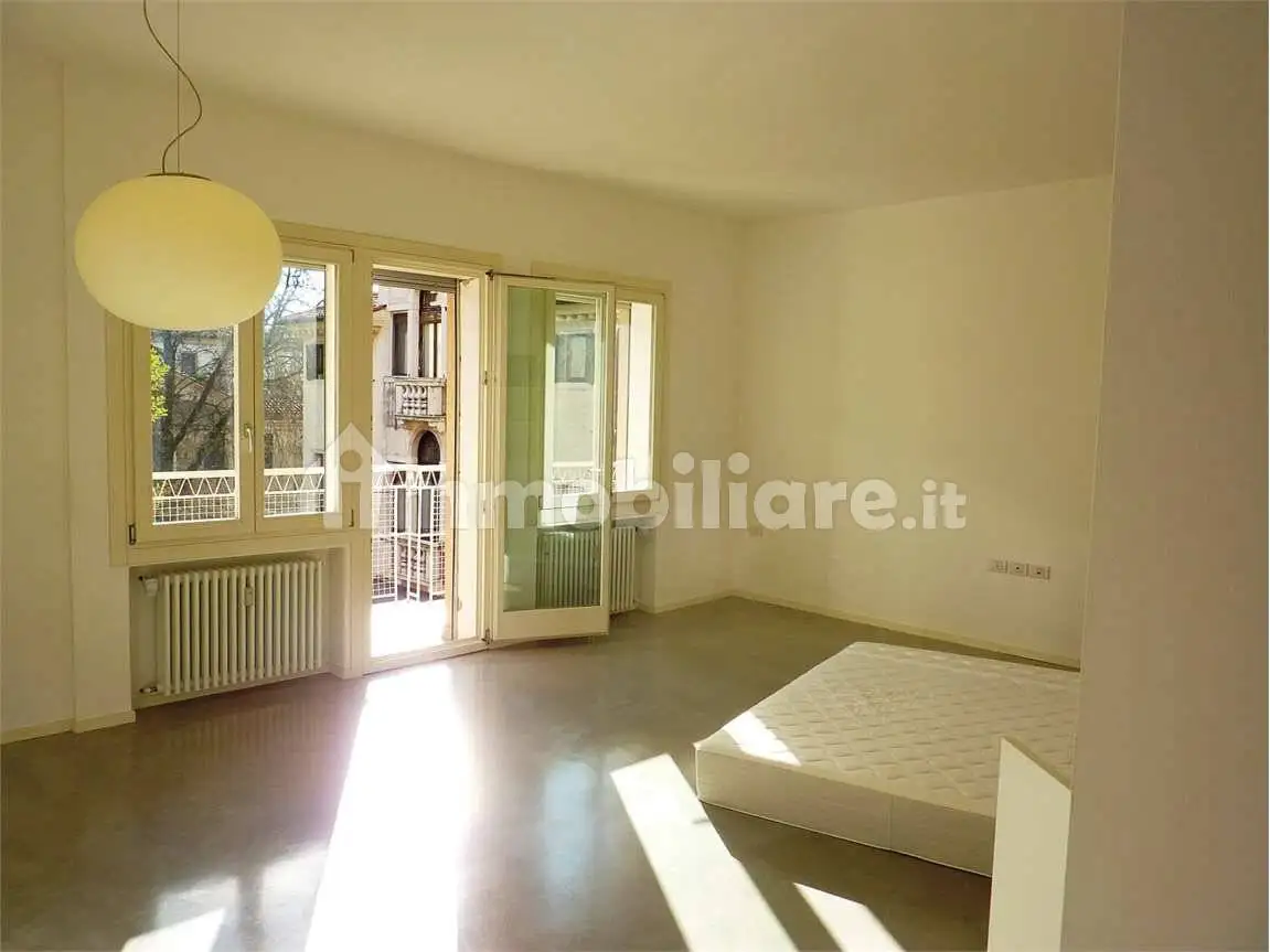 Appartamento in affitto a Treviso