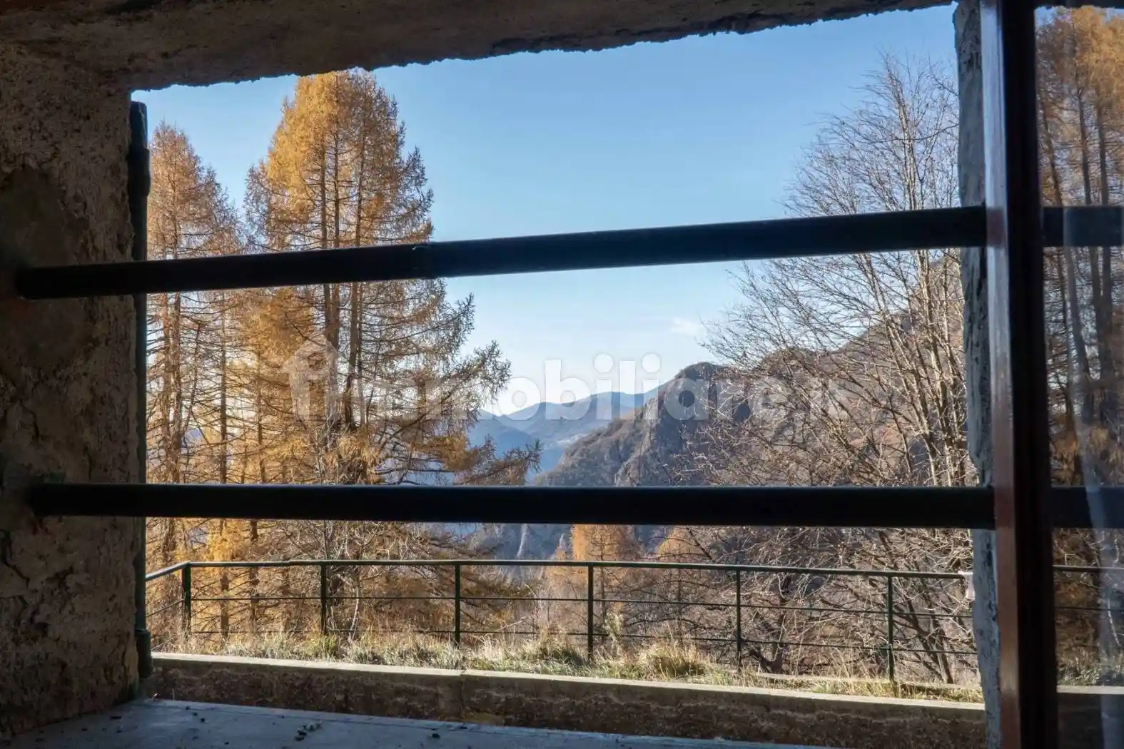 Casa indipendente in vendita a Mandello del Lario