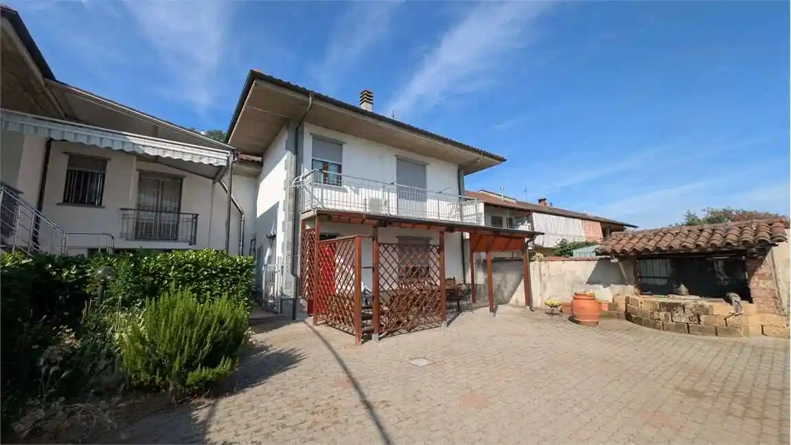 Casa indipendente in vendita a Piossasco