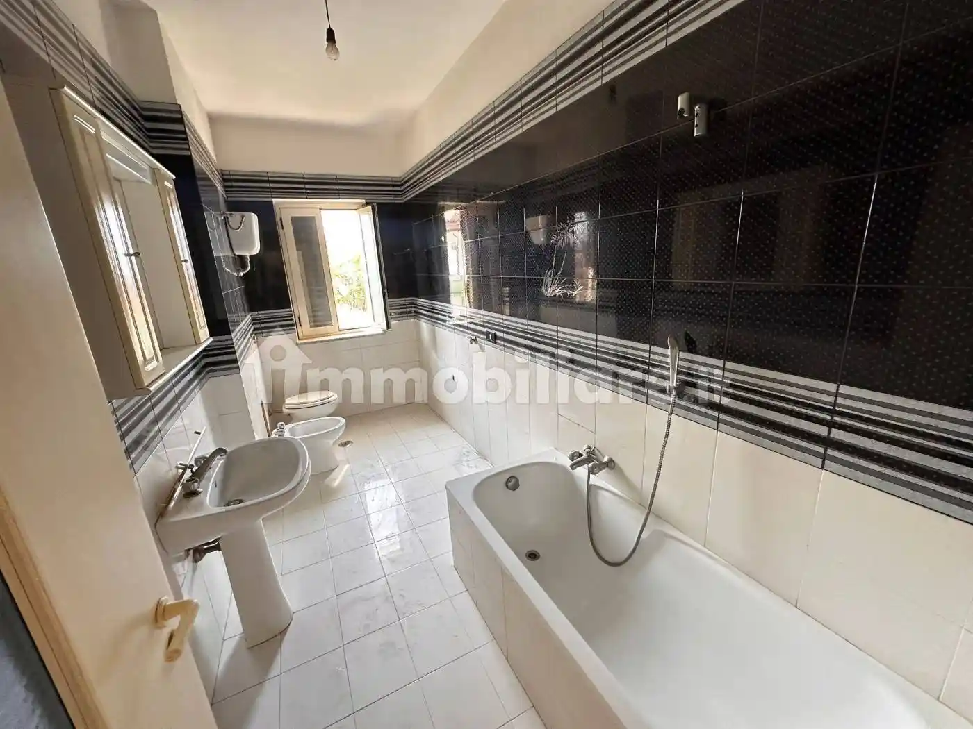 Palazzo - Edificio in Vendita - foto 5