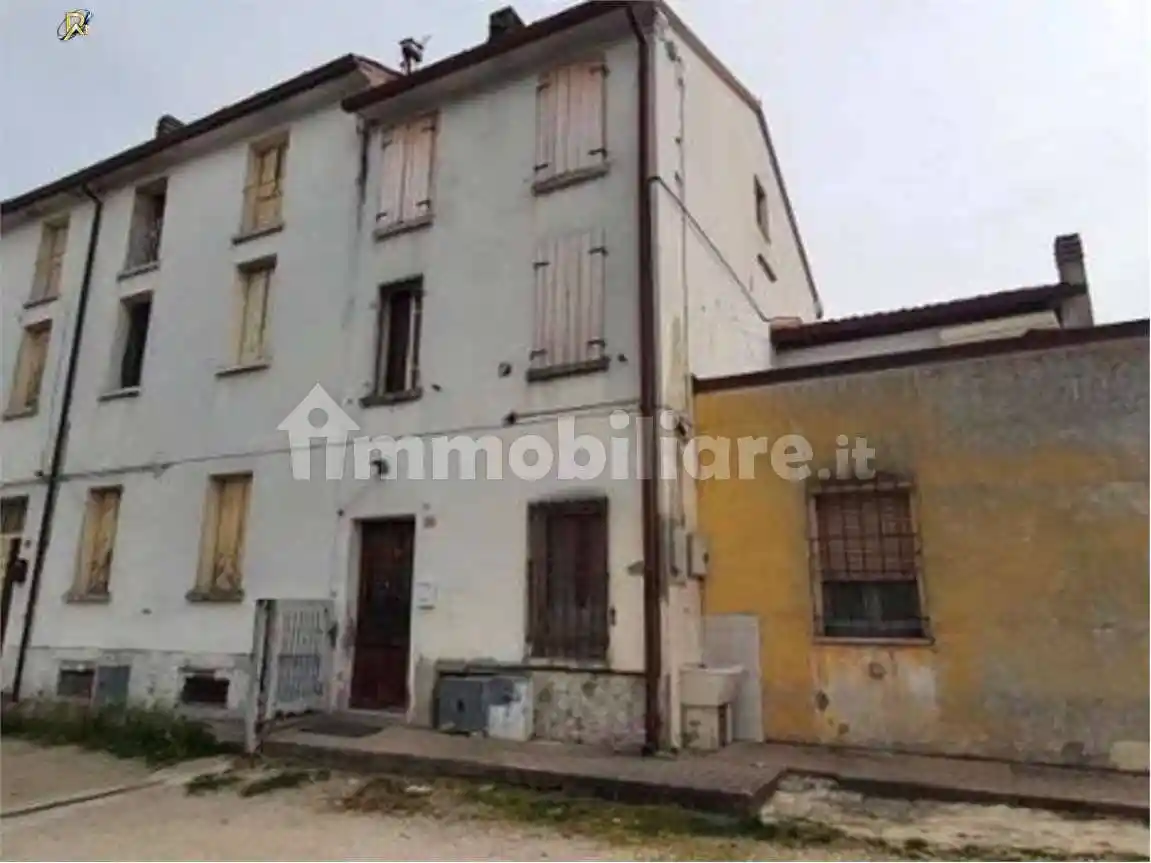 Appartamento all'asta via Milazzo   , 265, Sermide e Felonica - foto 2