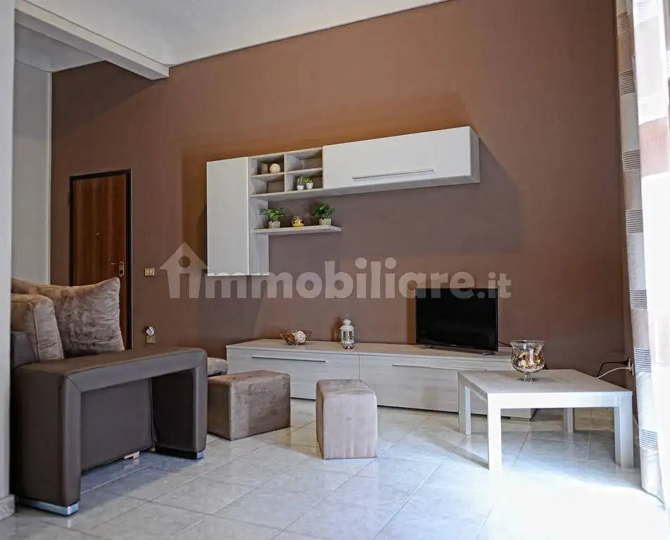 Appartamento in affitto a Noto