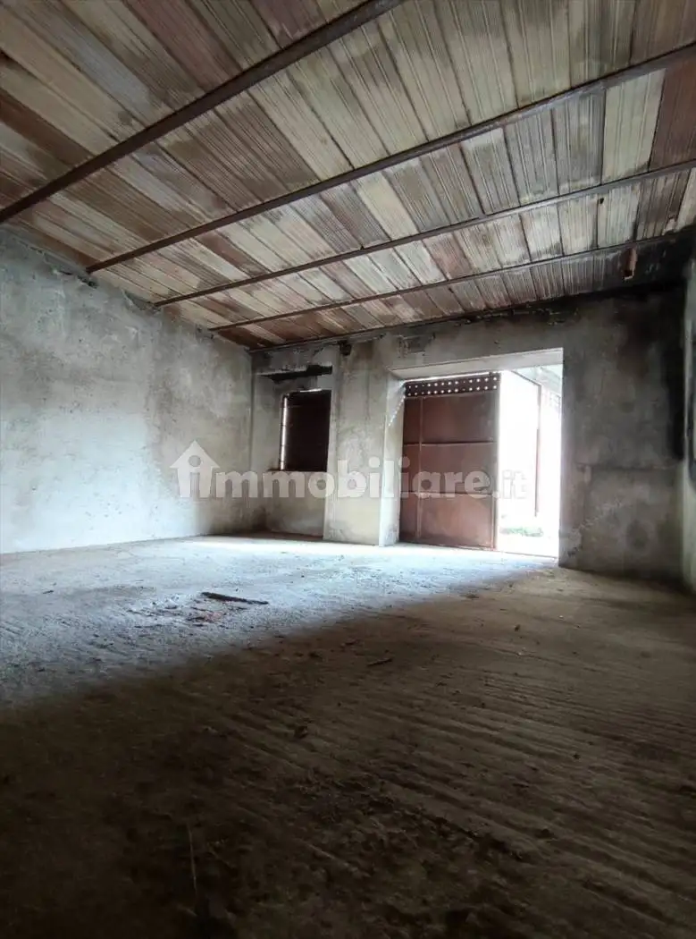 Terratetto unifamiliare 100 m², da ristrutturare, Cittanova - foto 2