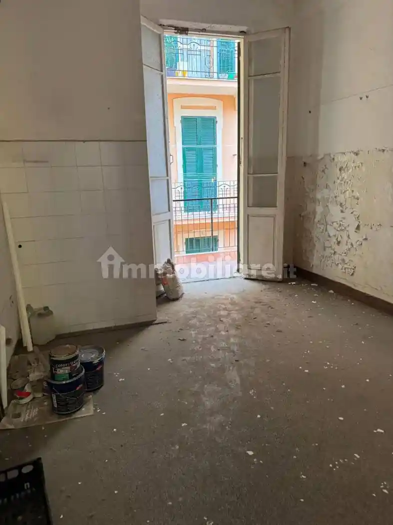 Appartamento in vendita a Albenga