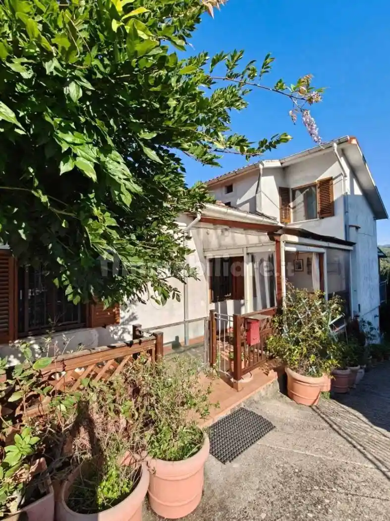 Villetta a schiera in vendita a Fivizzano