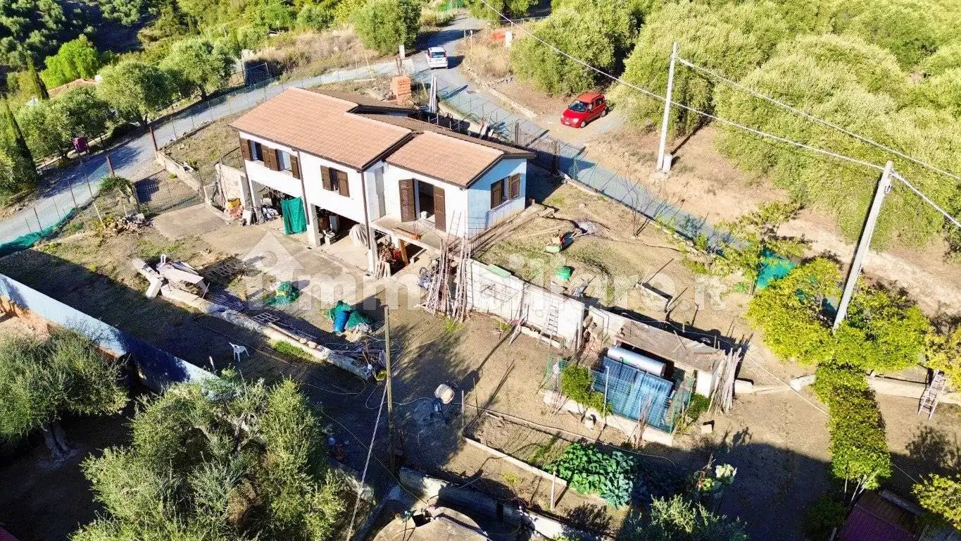 Villa in vendita a Imperia