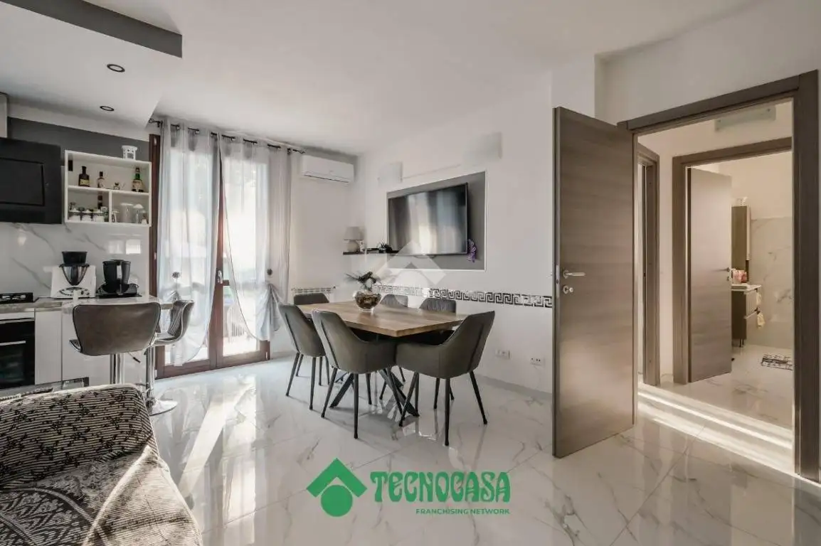 Appartamento via Genova 123, Ceparana Carpena, Bolano - foto 4