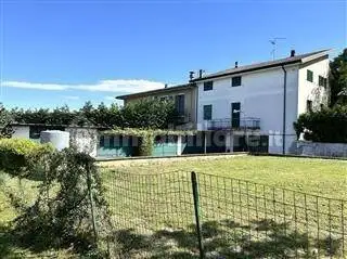 Casa indipendente in asta a Agazzano